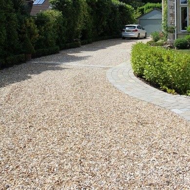 Gravel And Paver Driveway, Driveway Pavers Design, Pavers Design, Driveway Pavers, Driveway Ideas, Paver Designs, Large Driveway, Gravel Driveway, Driveway Landscaping