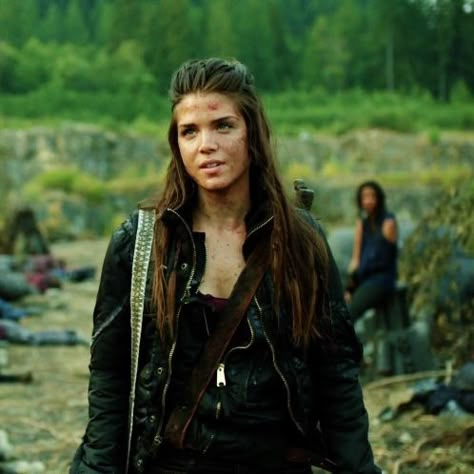 octavia blake's workout mix Octavia Blake Icon, Maria Avgeropoulos, The 100 Octavia, The 100 Characters, Octavia Blake, Marie Avgeropoulos, The 100 Cast, The 100 Show, May We Meet Again