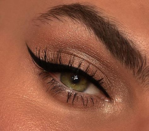 Makeup Glowy, Evening Eye Makeup, Eye Makeup Images, Make Up Inspiration, Swag Makeup, Eye Makeup Pictures, Smink Inspiration, Beautiful Eye Makeup, Eye Makeup Designs