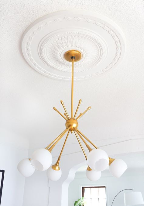 How to Center a Light Fixture Using a Ceiling Medallion - Francois et Moi Modern Ceiling Medallions, Decorative Ceiling Panels, Dining Room Ceiling Lights, Vintage Industrial Lighting, Dining Room Ceiling, Dining Room Light Fixtures, Colored Ceiling, Kitchen Ceiling Lights, Ceiling Medallion