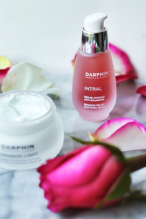 @Fashionsmyforte shares her favorite luxurious French skincare products from Darphin. The Darphin Hydraskin Light Gel Creme is perfect for winter months and made with precious botanicals and natural ingredients. Everyone should BeParisienne! AD http://www.fashionismyforte.com/luxury-skincare-with-darphin-paris/ French Skincare Products, Glowing Skin Routine, Organic Skin Care Recipes, Skincare For Oily Skin, French Skincare, Dry Skin Care, Skin Care Recipes, Diy Skin Care, Homemade Skin Care