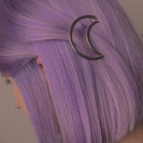 Amity Blight Hairstyle, Amity Purple Hair, Amity Aesthetic, Amity Blight Aesthetic, Blight Aesthetic, Toh Aesthetic, Scarf Aesthetic, Spectra Vondergeist, Light Purple Hair