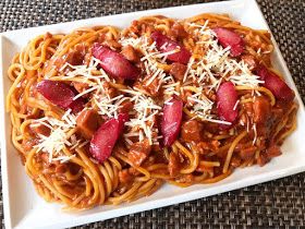 Casa Baluarte Filipino Recipes: Filipino-Style Spaghetti Spaghetti Filipino, Filipino Party Food, Filipino Spaghetti Recipe, Recipe Filipino Food, Filipino Style Spaghetti, Filipino Party, Filipino Spaghetti, Recipes Filipino, Sweet Spaghetti