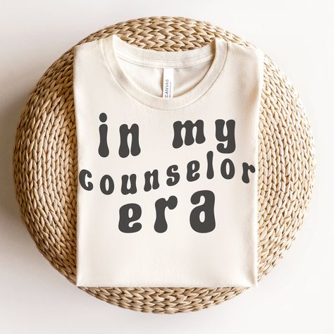 Counselor Office Aesthetic, Guidance Counselor Aesthetic, Counseling Office Furniture, Mental Health Counselor Office, School Therapist Office, Elementary School Counselor Office, Counselor Aesthetic, Counselor Outfits, Counselor Shirts