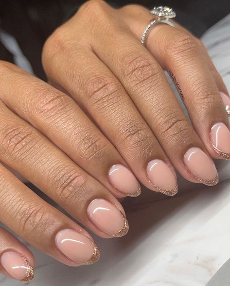 Give your French Tip a bit of glam with glitter!
Base used is Akztenz Trinity S1 with the lovely Gel Play Pink Champagne for the tips!

Nails by @polishahnails

#akzentztrinity #gelplaypinkchampagne #gelnails #frenchtip #glitternails #luvnailz Champagne French Tip Nails, Pink With Gold French Tip, Rose Gold French Tip, Rose Gold Metallic French Tip Nails, Pink And Gold French Manicure, Light Pink Nails With Gold Tips, Pink Nail Gold Tip, Gold French Tips, Gold French Tip