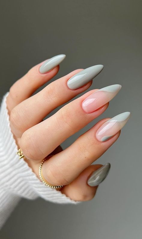 Nail Grey Color, Light Grey Nails With Design, Nails Inspiration Winter Simple, Light Gray Nail Ideas, Nails Gray Design, Light Grey Nail Ideas, Subtle Nail Colors, Cold Nails Winter, Gray Nails Design