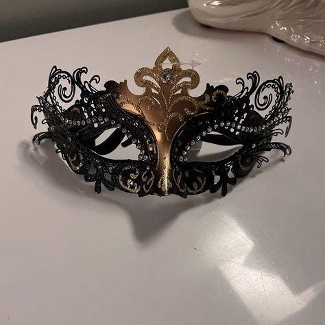 Bad Apple Nyc Accessories | Sexy Masquerade Mask Nwt | Color: Black/Gold | Size: Os -  #accessories #Apple #Bad #BlackGold #Color #Mask #Masquerade #Nwt #NYC #Sexy #Size Black Gold Masquerade Mask, Black Dresses Masquerade, Maserquade Mask, Black And Gold Masquerade Mask For Women, Masquerade Ball Gloves, Masquerade Dresses And Mask, Gothic Masquerade Outfit, Black And Gold Masquerade Dress, Gothic Masquerade Mask