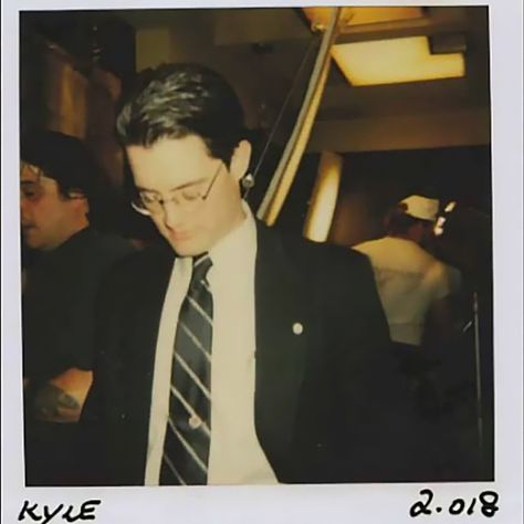 Twin Peaks Outfits, Kyle Mclachlan, Dale Cooper Twin Peaks, Twin Peaks Aesthetic, Twin Peaks Tv, Twin Peaks 1990, Agent Cooper, Agent Dale Cooper, Dale Cooper