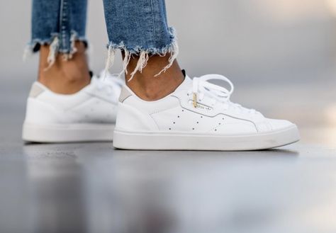 Adidas Sleek, White Footwear, Adidas Shoes, White Sneaker, Adidas Women, For Girls, Winter Outfits, Sleek, Adidas