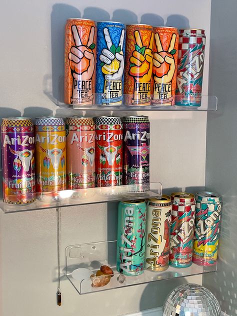 Arizona Cans Diy, Punk Room, Ideas Cuarto, Drink Display, Green Teas, Coca Cola Can, Retro Room, Ice Tea, Arizona Tea