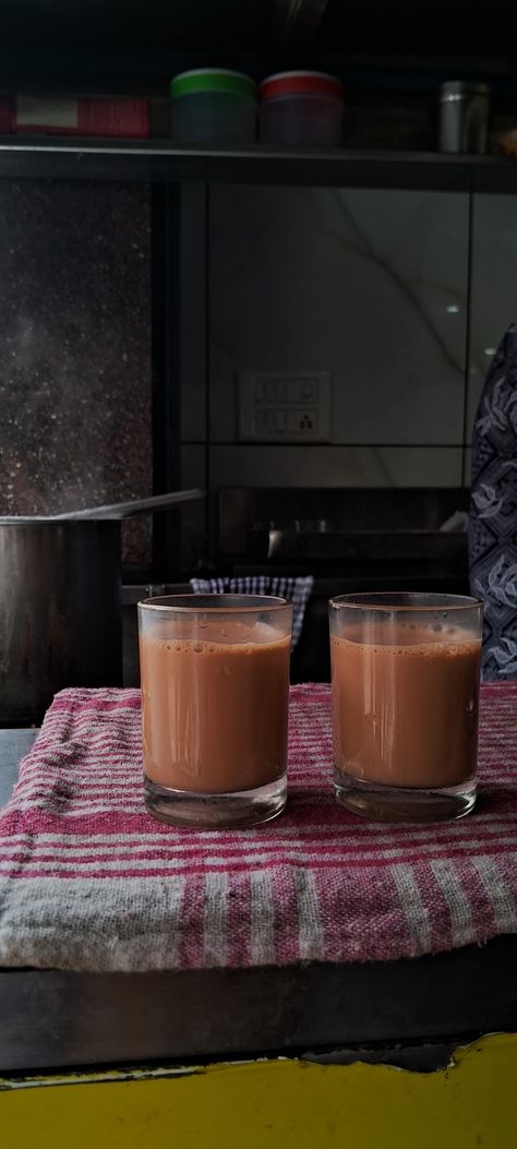 tea kadai, desi aesthetic, tea glass Tea Kadai, Aesthetic Tea, Desi Aesthetic, Coffee Girl, Aesthetic Vintage, Aesthetic Food, Tea Time, Aesthetic Wallpapers, Desi