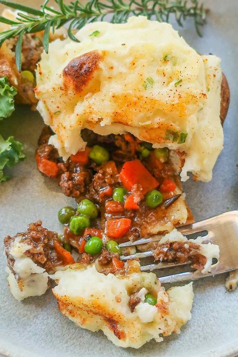 Shepherd's Pie Double Baked Potato - Only Gluten Free Recipes Shepard Pie Potato Skins, Shepherds Pie Stuffed Baked Potato, Shepherds Pie Twice Baked Potatoes, Shepherds Pie Baked Potato, Healthy Shepherds Pie, Double Baked Potatoes, Stuffed Baked Potatoes, Shepards Pie, Pie Bites