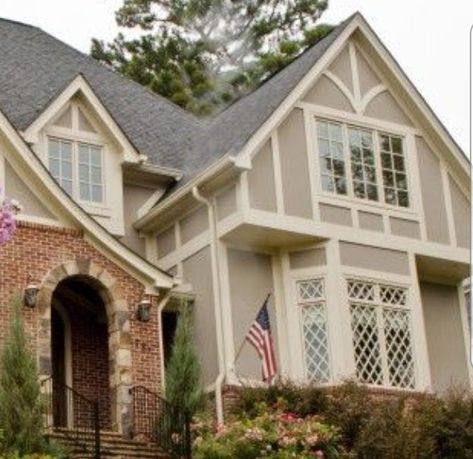 Bavarian House Exterior, Tutor Style Home Exterior, Tudor Exterior Makeover, Tudor Style Homes Exterior Color Schemes, Updated Tudor Exterior, Small Tudor Style Homes, Tudor Exterior Paint, Tutor Style Homes, Updated Tudor