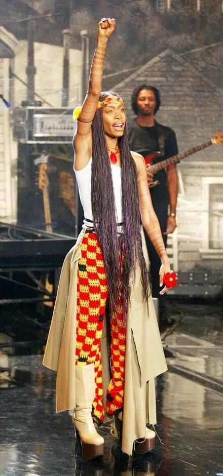 Hippie Neo Soul Outfits: Embrace Bohemian Style & Plus Size Elegance Erykah Badu Style, Black Hippy, Erykah Badu, Earthy Outfits, Neo Soul, Afro Punk, Ruby Rose, Fashion Gallery, Fashion Icon