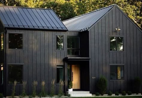 Black Timber Cladding, Exterior Home Paint Colors, Black Barn House, Black Siding, Replace Windows, Modern Chateau, Powder Room Paint Colors, Benjamin Moore Exterior Paint, Extension Exterior