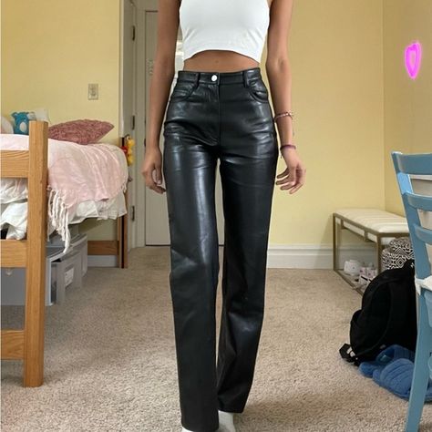 Aritzia Wilfred Melina leather pants
Super cute and flattering!! Aritzia Black Leather Pants, Leather Pants Aritzia, Wilfred Leather Pants, Aritzia Leather Pants Outfit, Wilfred Melina Pant, Melina Pants, Melina Pant, Leather Pants Outfit, Aritzia Pants