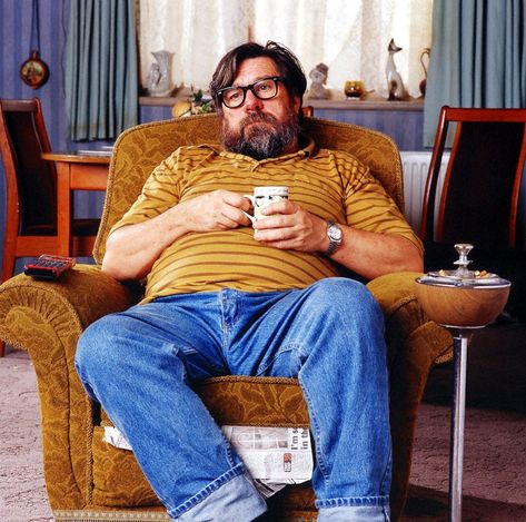 LAZY blokes are turning Britain into a nation of Jim Royles, experts say. Nearly six in ten spend four-and-a-half hours a day sat on their a***, just like the sitcom character. That is up from less than half of men in just 15 years. Sedentary behaviour for men and women has increased across Europe since […] Lazy Man, 7 Sins, U Turn, 7 Deadly Sins, Catch Phrase, Turning, Family Guy, Turn Ons