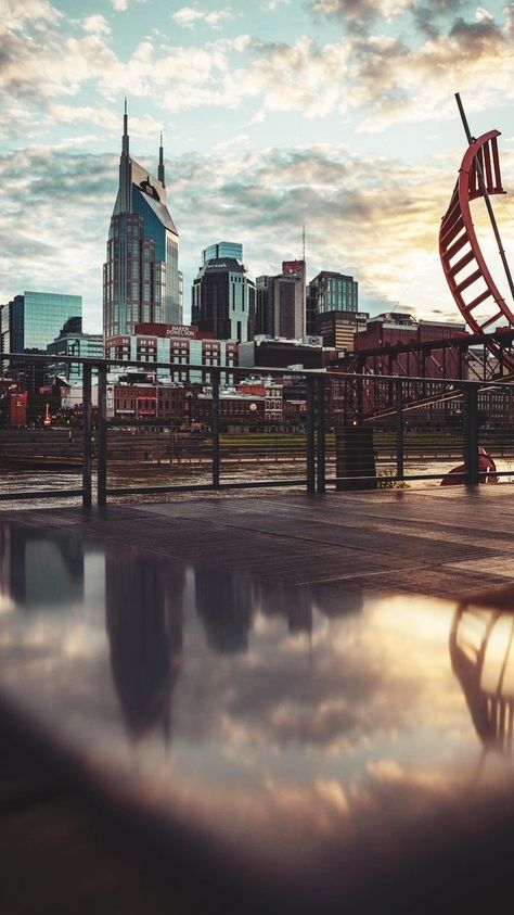 Asthetic Picture Tennessee, City Life Photography, Asthetic Picture, Nashville Tennessee, Nashville Tn, Life Photography, Professional Development, City Life, Nashville