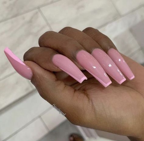 Coffin Nails Long, Winged Liner, Pink Acrylic Nails, Acrylic Nails Coffin, Fabulous Nails, Coffin Nails Designs, Fire Nails, Dream Nails, Pretty Acrylic Nails