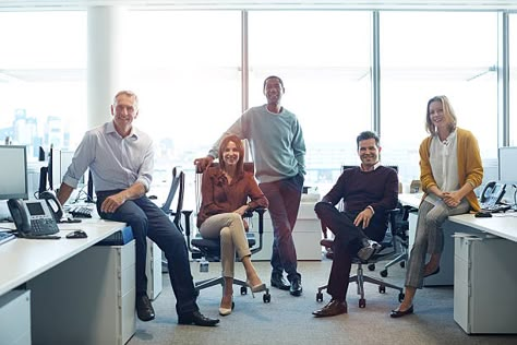 Office Group Photo Premium Pictures, Photos, & Images - Getty Images Team Picture Poses, Group Photo Poses, Business Portrait Photography, Headshot Poses, Team Photography, Corporate Portrait, Business Stock Photos, Corporate Image, Business Photoshoot