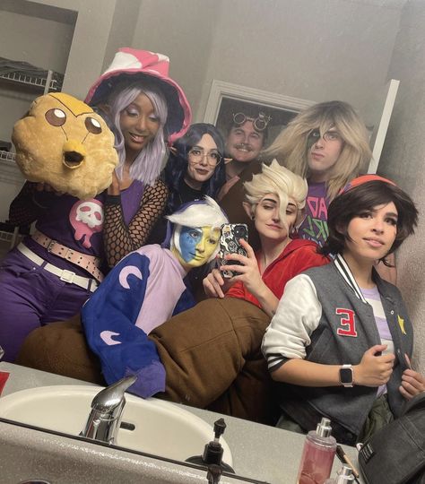 Luz Owl House Cosplay, Vee Cosplay The Owl House, Cosplay Ideas Group, The Owl House Halloween Costume, Hooty The Owl House Cosplay, Raine Cosplay, Lumity Cosplay, Owl House Costume, Toh Cosplays