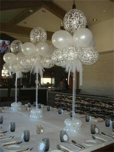 Silver Balloon Centerpieces, Balloon Wedding Centerpieces, Table Balloons, 60th Wedding Anniversary, Deco Ballon, Bridal Shower Balloons, Balloon Wedding, 60 Wedding Anniversary, Balloon Centerpieces