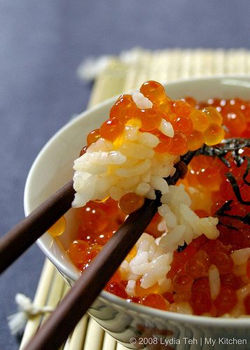 ikura don Ikura Recipe, Salmon Roe, Food Sushi, Food Tech, Food Asian, Food O, Japanese Dishes, Food Junk, Japan Food