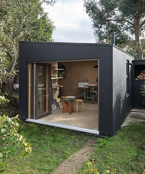 Garden Art Studio, Summerhouse Ideas, Small Garden Office, Sheds Ideas Backyard, Cabin Office, Office Warehouse, Garden Pods, Garden Cabins, Side Extension