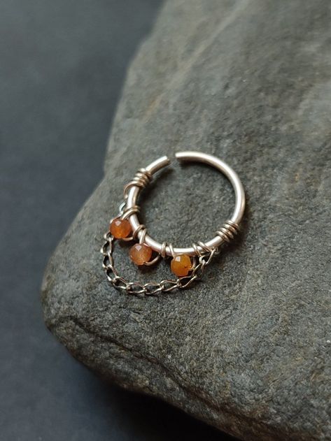 Copper Septum Ring, Percing Conch, Wire Septum Ring, Septum Jewelry Aesthetic, Unique Septum Jewelry, Dangle Nose Ring, Cute Septum Rings, Chain Piercing, Moss Jewelry