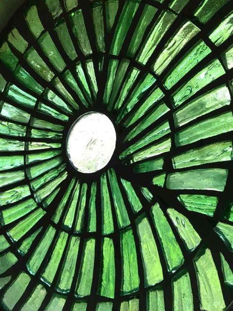 Green Stained Glass Aesthetic, Colored Glass Window, Stained Glass Window Art, Art Exploration, Glass Art Products, Green Windows, Painted Glass Art, Glass Window Art, Antique Stain