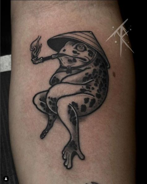 Original Artist IG: @reaper.tattoos #tattoo #idea #artwork #blackwork #blackandwhite #shading #dark #frog #art #original #idea #samurai Zen Frog Tattoo, Samurai Frog Tattoo Design, Ninja Frog Tattoo, Dark Frog Tattoo, Samurai Toad Tattoo, Magic Frog Tattoo, Frog Traditonal Tattoo, Frog Japanese Tattoo, Japanese Frog Tattoo Traditional