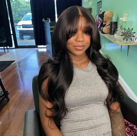 Middle Part Styles Black Women, Curtain Bangs Closure, Layered Closure Wig, Curly Hair Extensions Hairstyles, Closure Quick Weave Hairstyles, Frontal Wig Hairstyles, Sew In Hairstyles, Birthday Hairstyles, Mode Zara