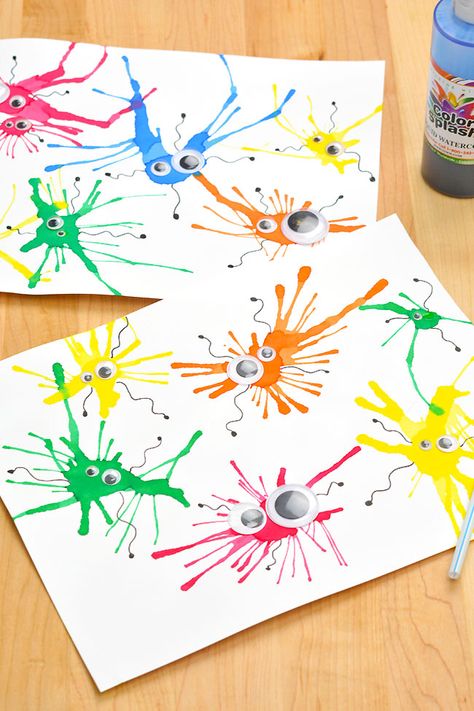 Monster blow painting is such a fun art project for kids! This monster craft is perfect for Halloween, or any time of year. Use a straw to blow paint around paper and then transform the splatters into monsters! It's such a cool process art activity, and you only need a few simple supplies! Quick Easy Crafts, Type Mural, Blow Painting, Kites Craft, Diy Pumpkins Crafts, Blow Paint, Paint And Drink, Monster Craft, Art Project For Kids