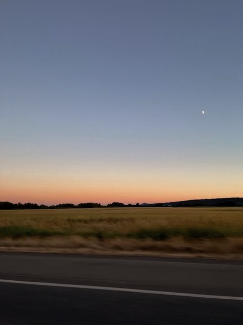 Calm Drive Aesthetic, Romanticizing Summer, Quiet Summer, Roadtrip Aesthetic, Sunrise Driving Aesthetic, Sunset Driving Aesthetic, Sunset While Driving, Driving Into The Sunset, Quiet Life