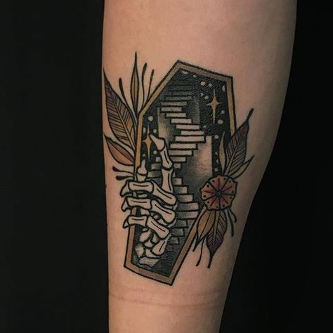 Casket Stairway tattoo by @friedrichuebler at Clownfish Tattoo in Giessen, Germany #friedrichuebler #clownfishtattoo #giessen #germany #staircasetattoo #stairwelltattoo #caskettattoo #skeletonhandtattoo #tattoo #tattoos #tattoosnob Tombstone Tattoo, Coffin Tattoo, Halloween Tattoo Ideas, Mangas Tattoo, Up Tattoo, Inspiration Tattoos, Spooky Tattoos, Halloween Tattoo, Halloween Tattoos