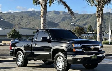 Gmc Suv, Single Cab Trucks, Chevy Trucks Silverado, Chevy Pickup Trucks, Low Life, Truck Yeah, Chevy Pickups, Chevy Truck, Chevrolet Trucks