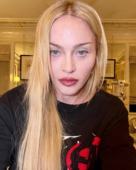 She's thanking her Lucky Star. Madonna Instagram, Photo Glamour, Madonna Albums, Mermaid Waves, Black Attire, Debbie Harry, Beauty Standards, Long Blonde Hair, Lucky Star