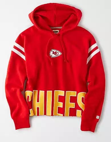 Kansas Chiefs, Kansas City Chiefs Shirts, Chiefs Game, Chiefs Shirts, College Game Days, Kansas City Chiefs Football, Kc Chiefs, Game Day Shirts, Kansas City Royals