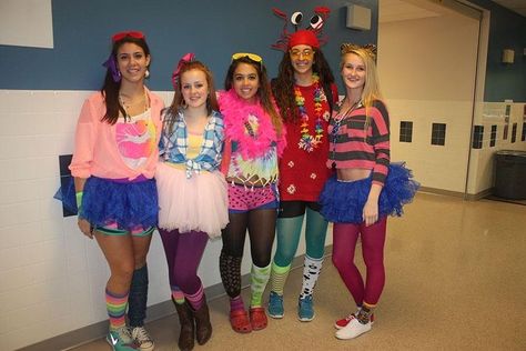 Wacky Wednesday Outfit, Wednesday Clothes, Wacky Tacky Day, Mismatch Day, Tacky Day, Wednesday Costume, Tourist Outfit, Wednesday Outfit, Spirit Days