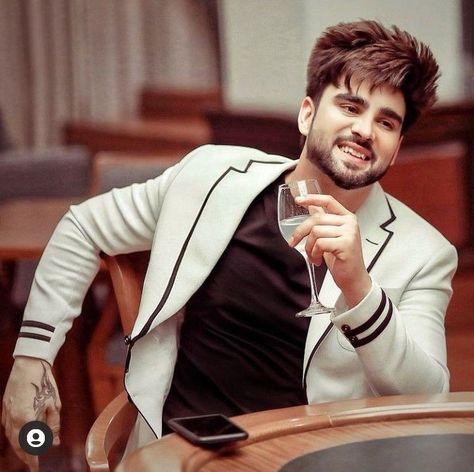 Inder Chahal Photos, Inder Chahal, New Dpz, Suspenders Men Fashion, Academia Hairstyle, Punjabi Singer, Best Couple Pics For Dp, Girly Frame, Mens Photoshoot Poses