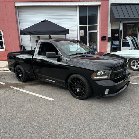 Let's start the week off with this clean, single-cab Ram truck featuring our FR70 Hellcat reps sent in by @brody5757 🔥 #factoryreproductions #wheels #ramtruck #hellcat #mopar #moparmonday #truck #trucksofig #instatrucks #dodge Dropped Ram 1500, Dropped Ram, Single Cab Trucks, Ford Trucks F150, Dropped Trucks, Ram Truck, Dodge Truck, Truck Car, Ram Trucks