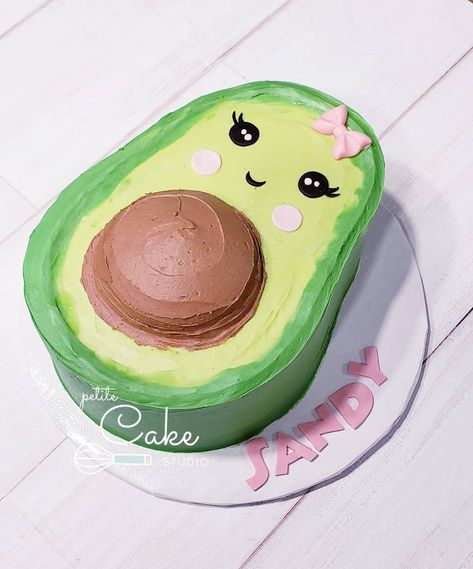 Avocado Smash Cake, Cute Avocado Birthday Cake, Avocado Cake Design, Happy Birthday To My Sister, Avocado Cake, My Sister In Law, Cake Decorator, Cute Avocado, Cake Shapes