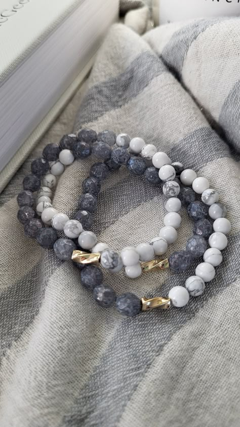 The Agatha stackable bracelets are elegant and neutral.  This bracelet is made with 16K gold plated faceted metal beads, matte grey glass beads and round howlite stone beads. They are water and tarnish resistant.  These comfortable and stretchy easy-to-wear bracelets are perfect for those who just want something quick to elevate their outfit!    Bracelet length: approx. 16 cm or 6.3 in The price is for one bracelet. Not the size you were looking for? If there is a specific measurement you are looking for, please convo me and I'd be more than happy to work with you to create one! Metallic Beads Bracelet, Women Beaded Bracelets, Stone Beads Bracelets, Crystal Bead Bracelet Ideas, Agatha Bracelet, Stone Bracelet Ideas, Stretch Bracelets Ideas, Glass Bead Bracelet Ideas, Afro Jewelry