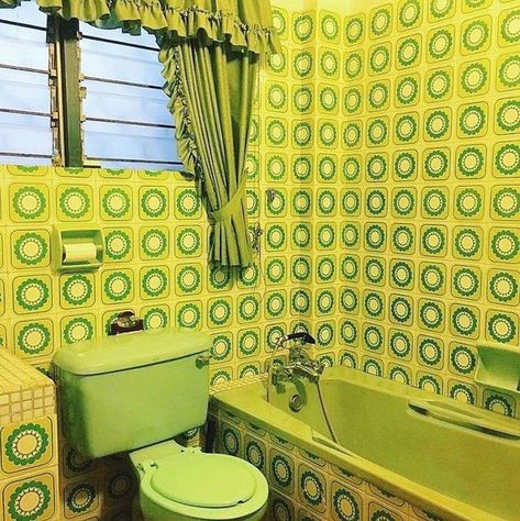 70s Bathroom, 70s Interior Design, 70s Interior, Retro Interior Design, 70s Home, Retro Bathrooms, 70s Home Decor, Interior Vintage, Custom Interior