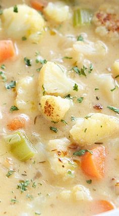 Roasted Cauliflower Chowder, Easy Cauliflower Soup, Soup Chowder, Cauliflower Chowder, Stews Recipes, Creamy Cauliflower Soup, Toscana Soup, Cauliflower Soup Recipes, Easy Foods