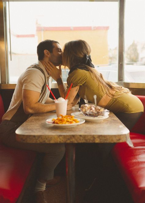 Retro Engagement Photos, Aesthetic Engagement, Diner Aesthetic, Vintage Diner, Lake George Ny, Cute Engagement Photos, Couple Engagement Pictures, Engagement Inspo, Photographs Ideas