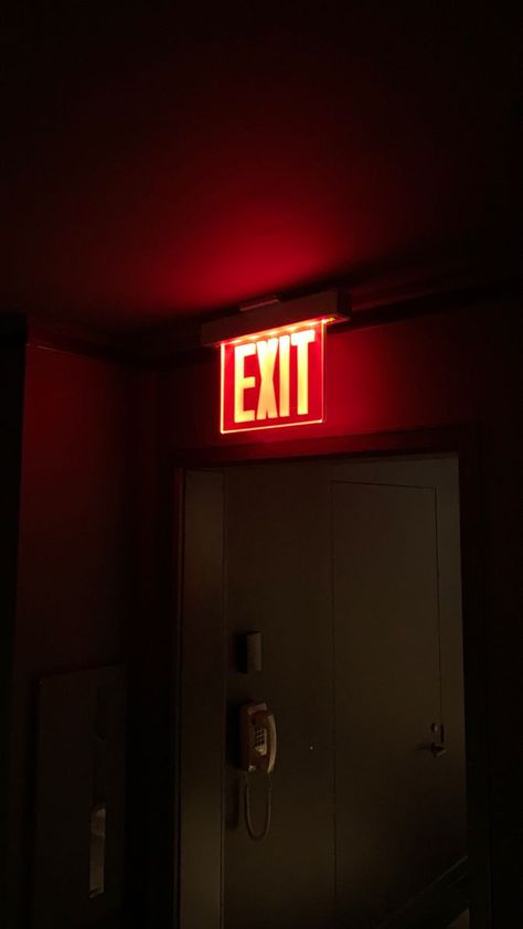 Exit Wallpapers, Exit Door Aesthetic, Exit Sign Aesthetic, Exit Room, Iphone Red Wallpaper, French Exit, Emergency Exit Signs, Sign Photography, Dark Street