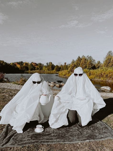 Halloween ghost tea party photoshoot Haunted Tea Party Aesthetic, Tea Party Photoshoot, Tea Party Aesthetic, Party Photoshoot, Party Aesthetic, Halloween Ghost, Halloween Ghosts, Drinking Tea, Tea Party