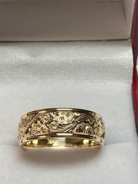 [SponsoredPost] 36K 14K 18K Solid Yellow Gold Wedding Bands Width : 7Mm Finish : Shiny Finish Fit : Comfort Fit Size: 4-12 Also Available In White, Yellow Or Rose Gold And 10K -14K - 18K - Platinum Please Let Us Know Your Exact Size After Ordering. All Rings Are Available In Full, Half Or Quarter Sizes. Please Contact Us For Larger Sizes At Tallie Jewelry, We Offer: -A Wide Selection Of Mens And Womens Wedding Bands At Lowest Prices. -Direct Manufacturer From New #mensjewelryringsgold Men’s Engagement Rings And Wedding Band, Unique Wedding Rings For Men Gold, Gold Mens Band, Men’s Gold Wedding Band Engraved, Wedding Rings His, Wedding Rings Aesthetic Men, Men Engraved Rings, Gold Male Rings, Gold Engagement Band Men