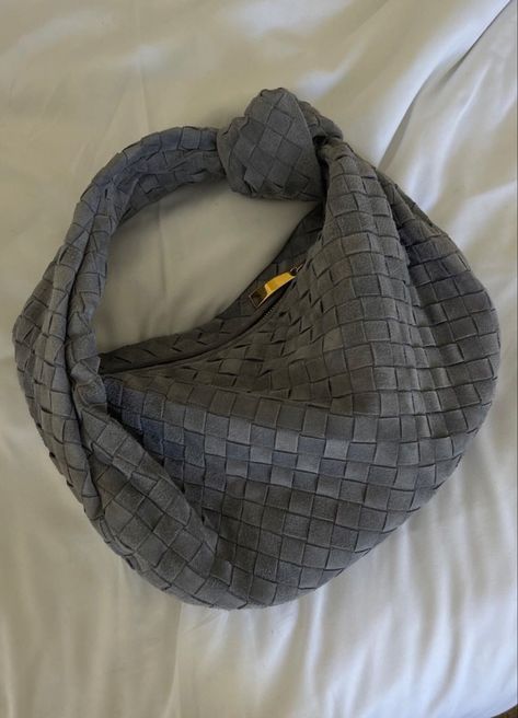 Bottega Bag, Bottega Veneta Jodie, Bottega Veneta Bag, Dream Bag, Bag Obsession, Grey Bag, Dream Bags, Fancy Bags, Bottega Jodie